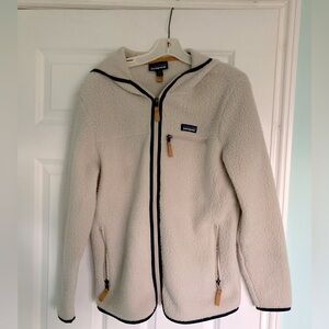 Patagonia Retro Zip-Up Fleece NWOT
Color Pelican 
Size Medium